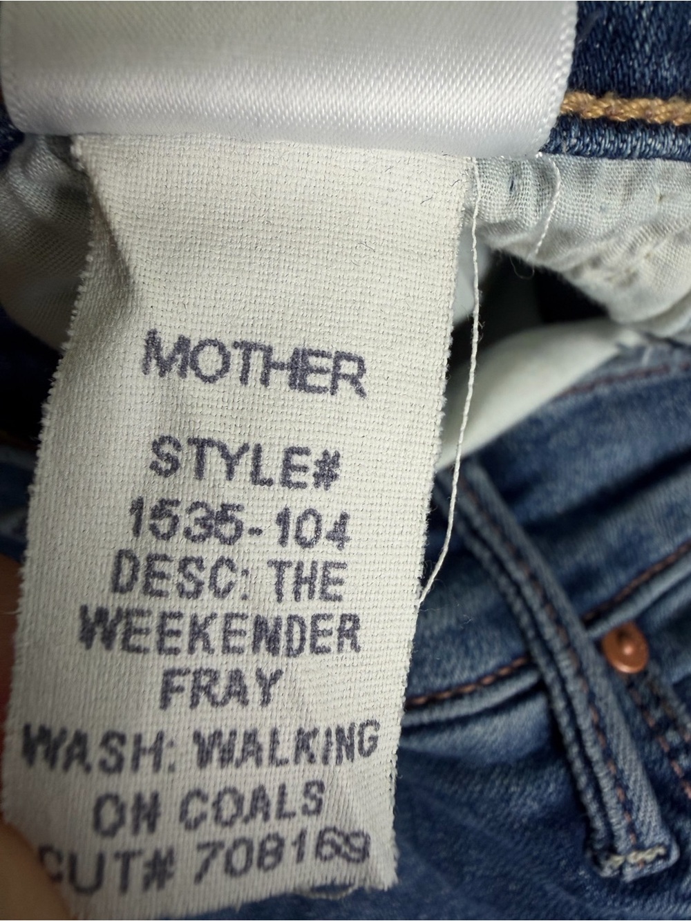 Mother weekender fray walking on coals flared high waisted jeans size 29 - Picture 7 of 8